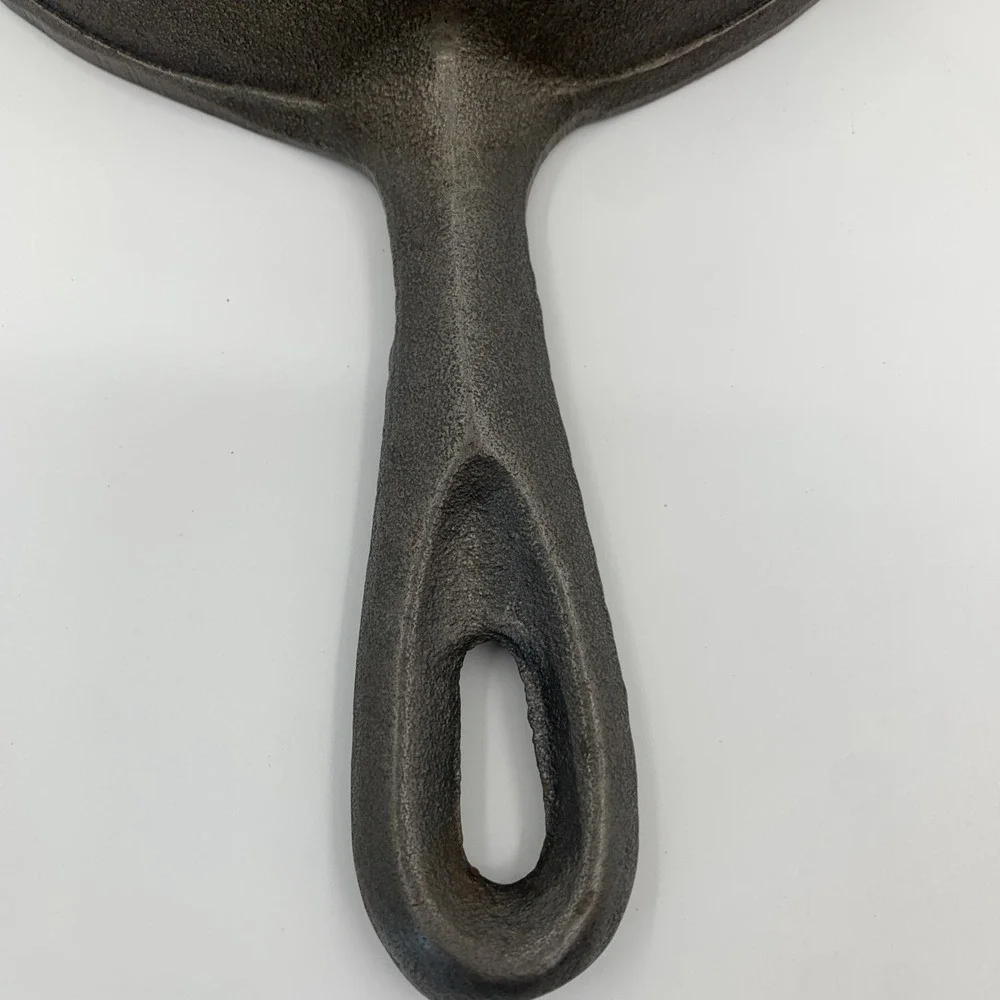 Vintage Cast Iron Skillet No 3 6⅝